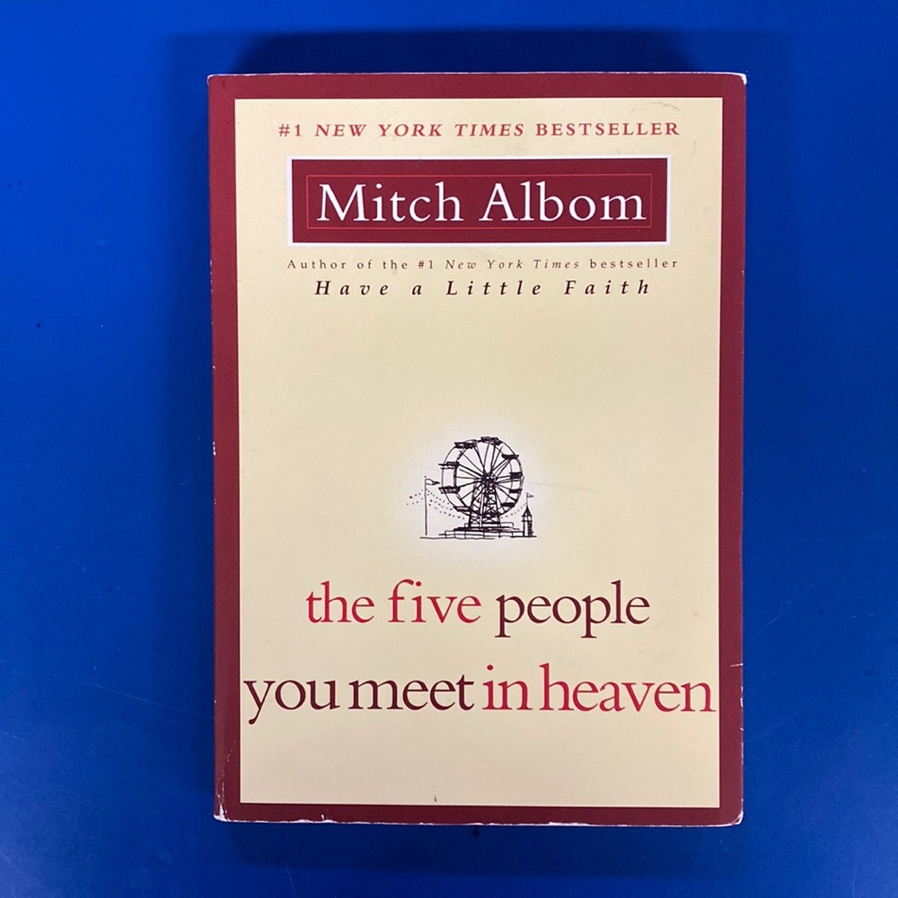 The Five People You Meet in Heaven by Mitch Albom (paperback)